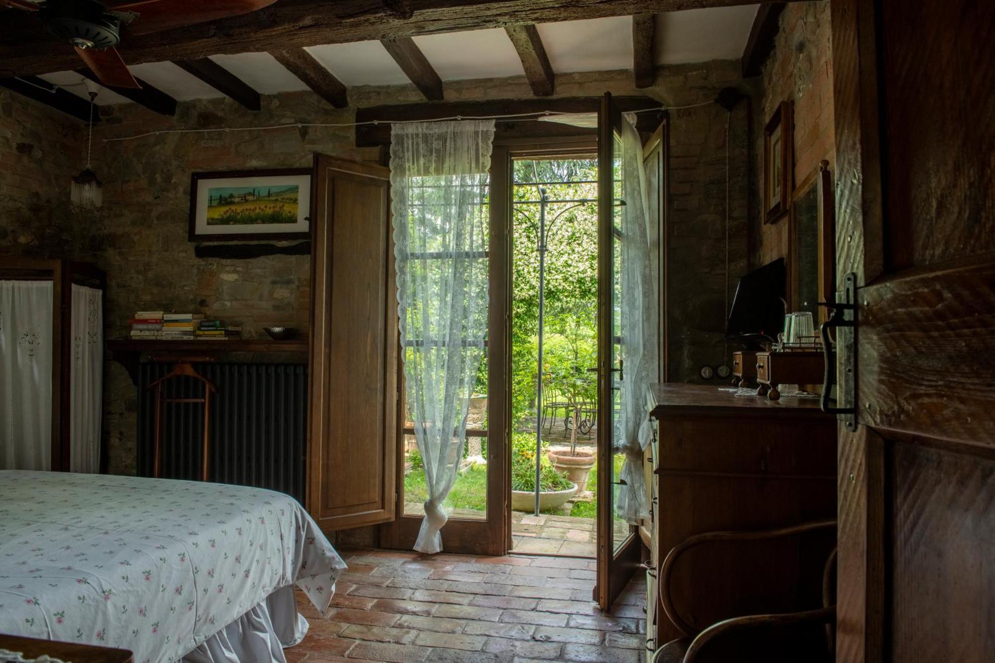 Cascina La Buca Pension Castello di Serravalle Buitenkant foto