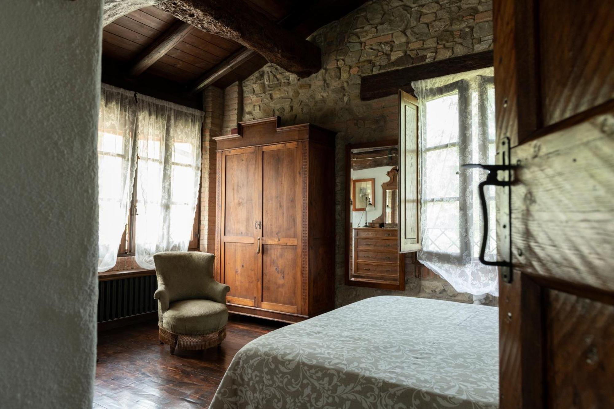 Cascina La Buca Pension Castello di Serravalle Buitenkant foto